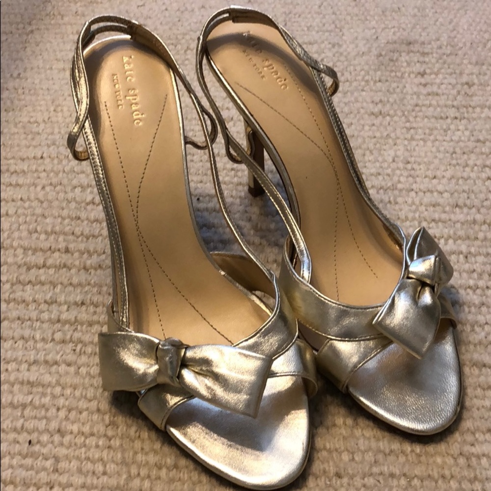 Kate Spade Gold heels with bow size 10